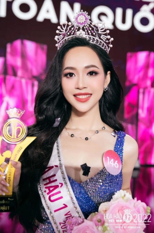 Á hậu 1 Trịnh Thùy Linh