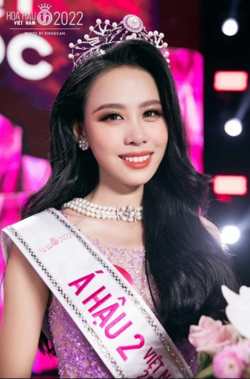 Á hậu 2 Ngọc Hằng