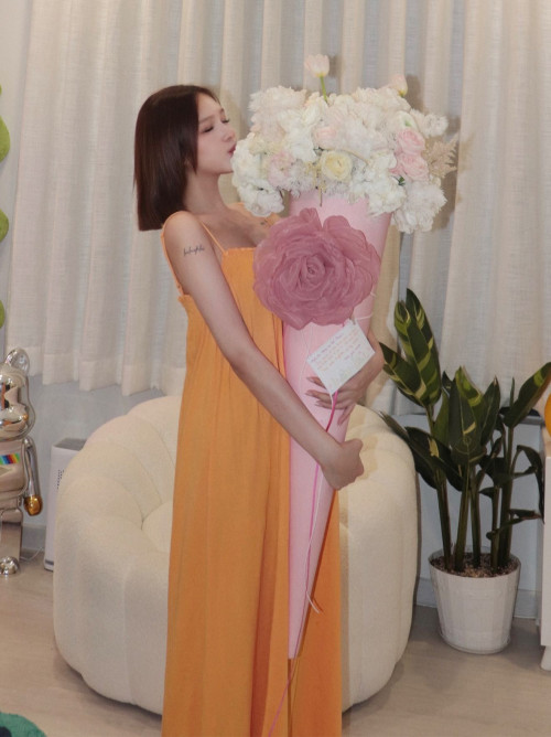 Gil Lê lên tiếng làm rõ chuyện đã cầu hôn Xoài Non- Ảnh 1.