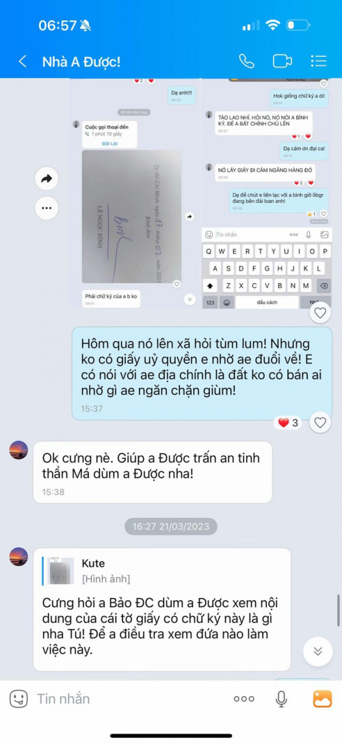 Nghệ sĩ Quý Bình và em trai.