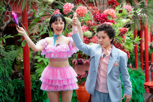 Tiên Tiên thay đổi vóc dáng trong "Em xinh say hi"