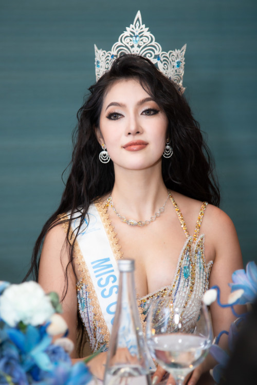 Nhan sắc của Trần Thị Thu Uyên