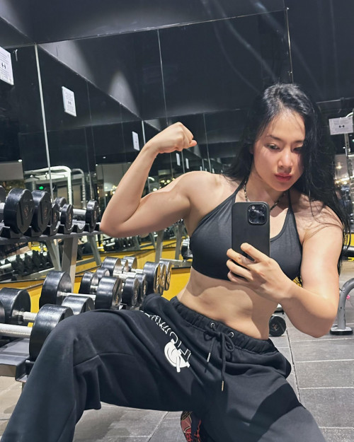 Angela Phương Trinh