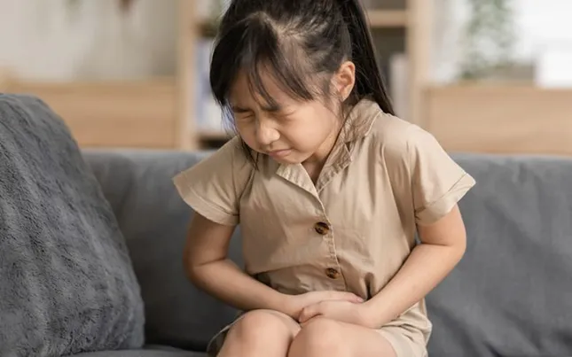 Nhiều trẻ nhập viện vì chảy máu dạ dày.