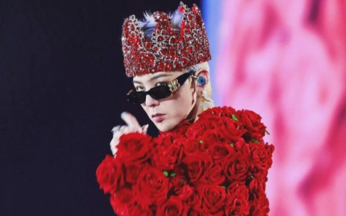 Thông báo mới từ G-Dragon