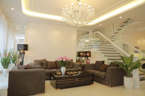 Nội thất trong căn nhà của Quang Hà.