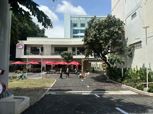 Mô hình drive-thru của Highlands