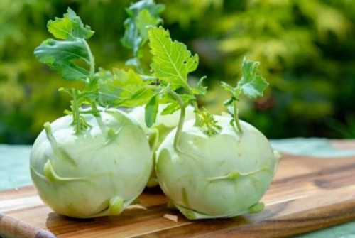 Su hào có nguy cơ nhiễm hóa chất cao.