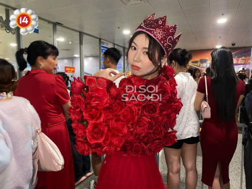 Fan nhiệt tình chờ đón G-Dragon