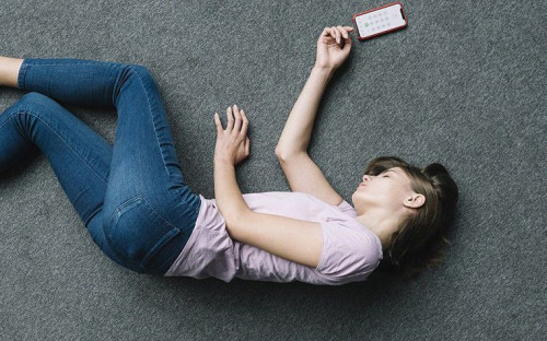 Dấu hiệu đột quỵ kéo dài suốt 2 năm, cô gái 25 tuổi từng bị cấn thận...