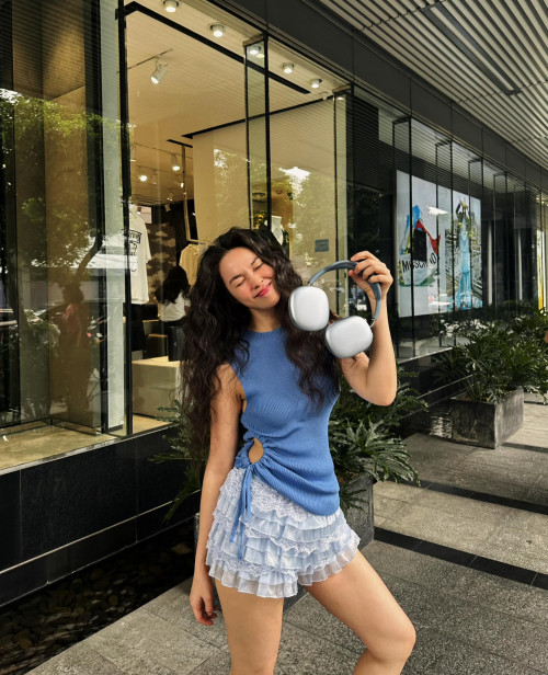 Người phụ nữ không tuổi của showbiz Việt