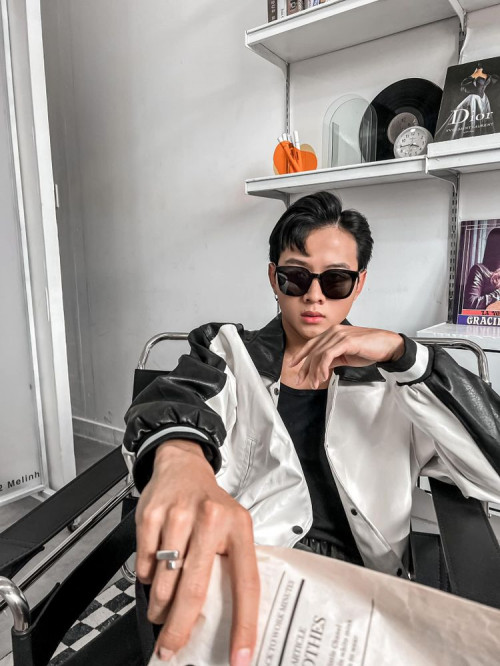 Jun Phạm và Hoa Trần