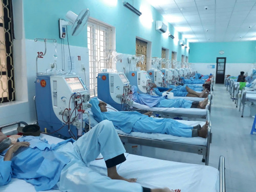 Bệnh nhân lọc máu chu kỳ.