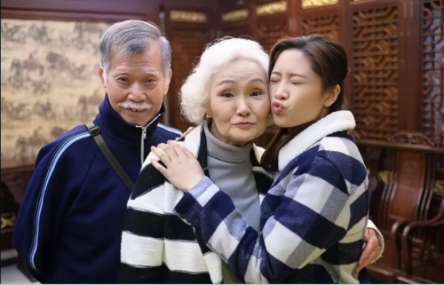 Diễn viên Đường Giai