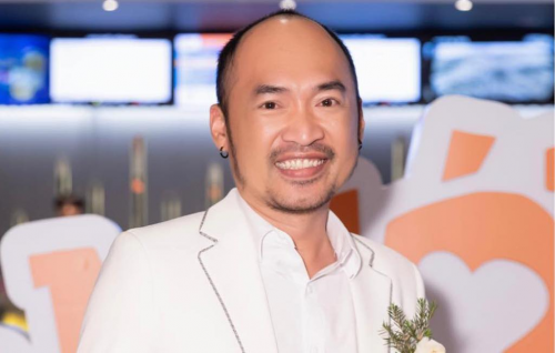 Tiến Luật trong chương trình