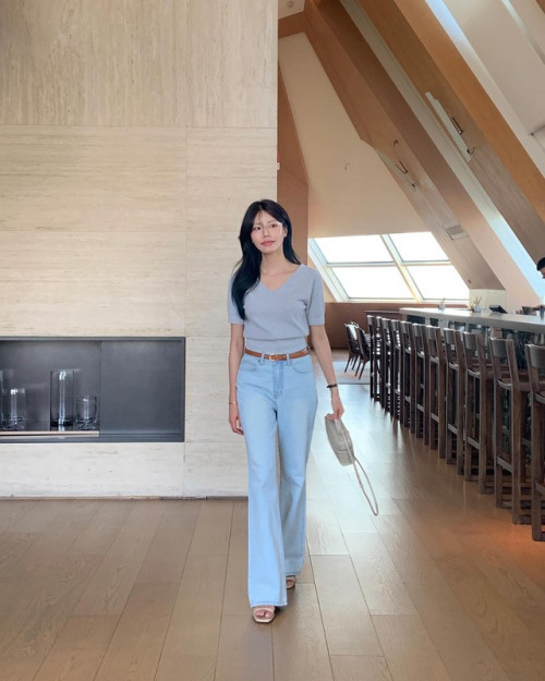 Quần jeans ống rộng - Ảnh 5