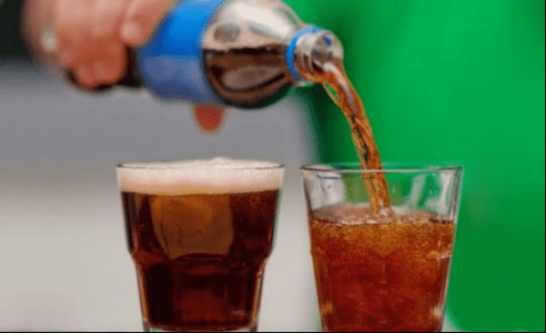 Chàng trai 17 tuổi suy thận do ăn quá nhiều 2 món yêu thích.