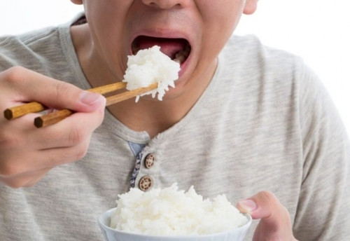 Nên ăn mấy bát cơm mỗi ngày?- Ảnh 1.