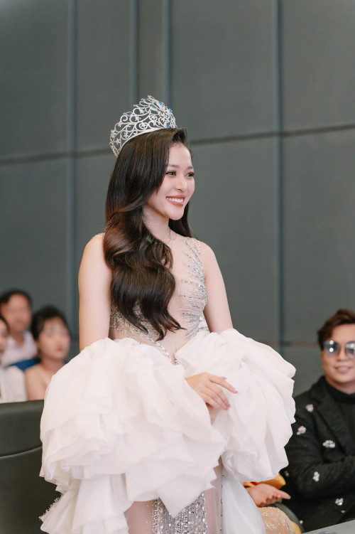 Kiều Duy là người đại diện Việt Nam tham gia Miss International 2025