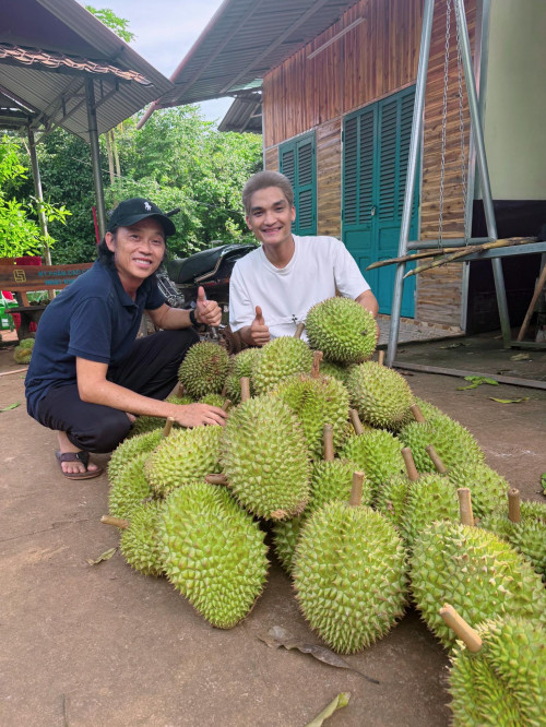 Tình trạng mới nhất của nghệ sĩ Hoài Linh.