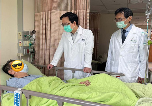 Chàng trai 24 tuổi suýt suy thận vì tập thể dục "quá hăng"- Ảnh 1.