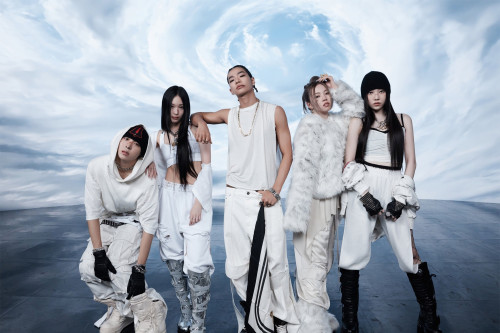... tuyên bố kiện Allday Project vì vi phạm thương hiệu
