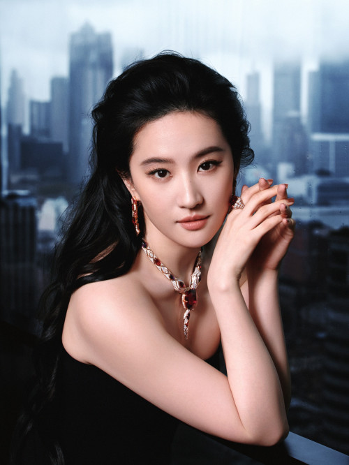 Lưu Diệc Phi