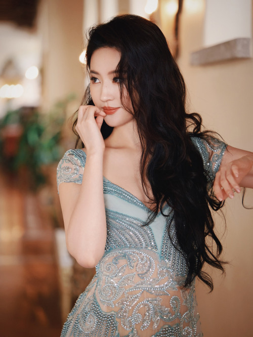 Lưu Diệc Phi