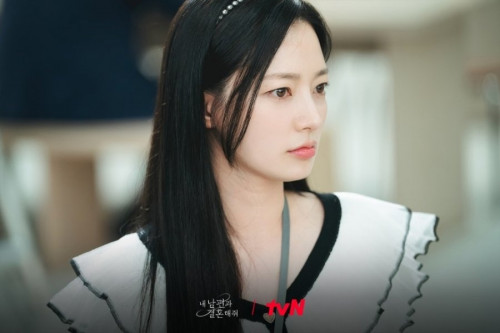 Song Ha Yoon khẳng định không bị truy nã