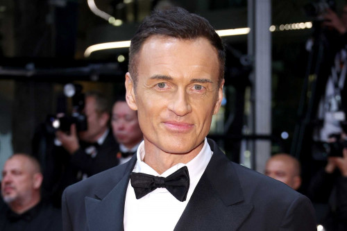 Julian McMahon qua đời ở tuổi 56