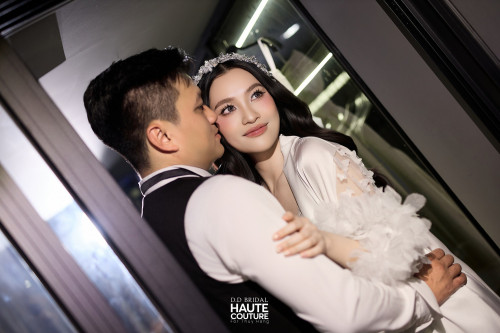 Hình ảnh đám cưới Hoa hậu Nông Thúy Hằng