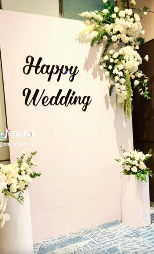Hình ảnh đám cưới Hoa hậu Nông Thúy Hằng
