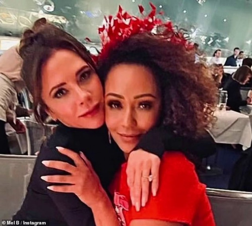 Victoria Beckham không tham dự sự kiện