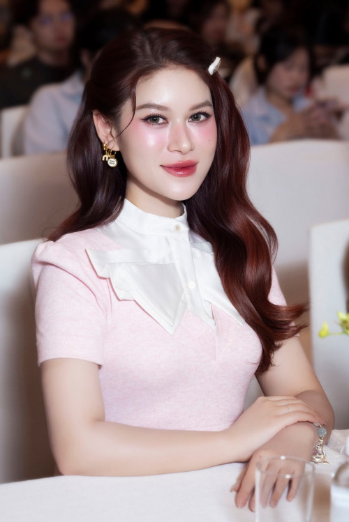 Rầm rộ hint Kay Trần hơn hẳn tiêu thuyết 7.000 từ?- Ảnh 6.