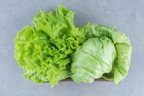 Món salad rau xà lách rất tốt cho sức khỏe.