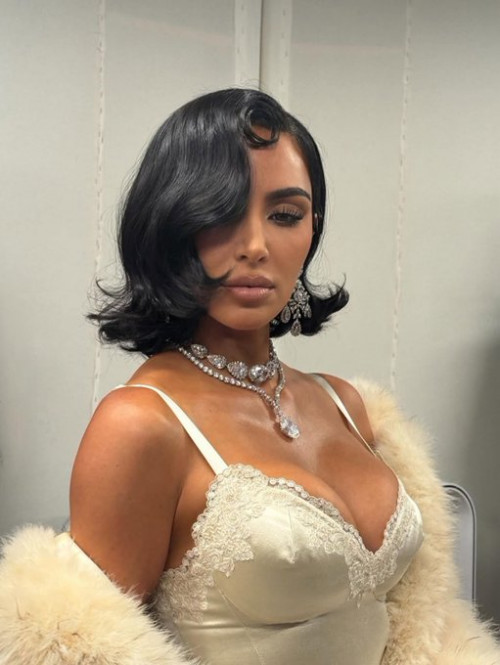 Kim Kardashian tại show Balenciaga- Ảnh 3.
