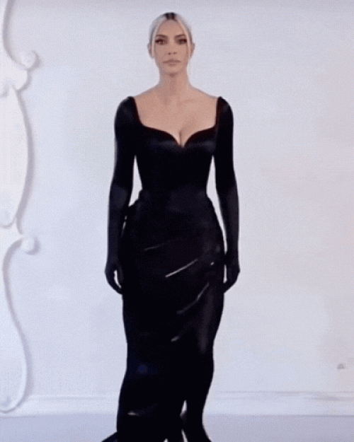 Kim Kardashian tại show Balenciaga- Ảnh 9.