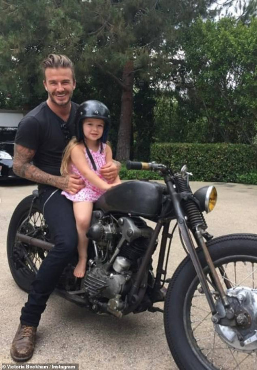 Tin vui nhà Beckham