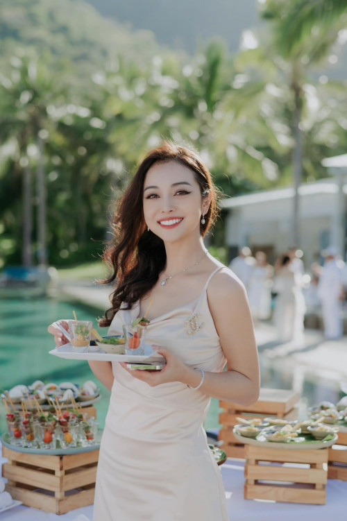 Jennifer Phạm
