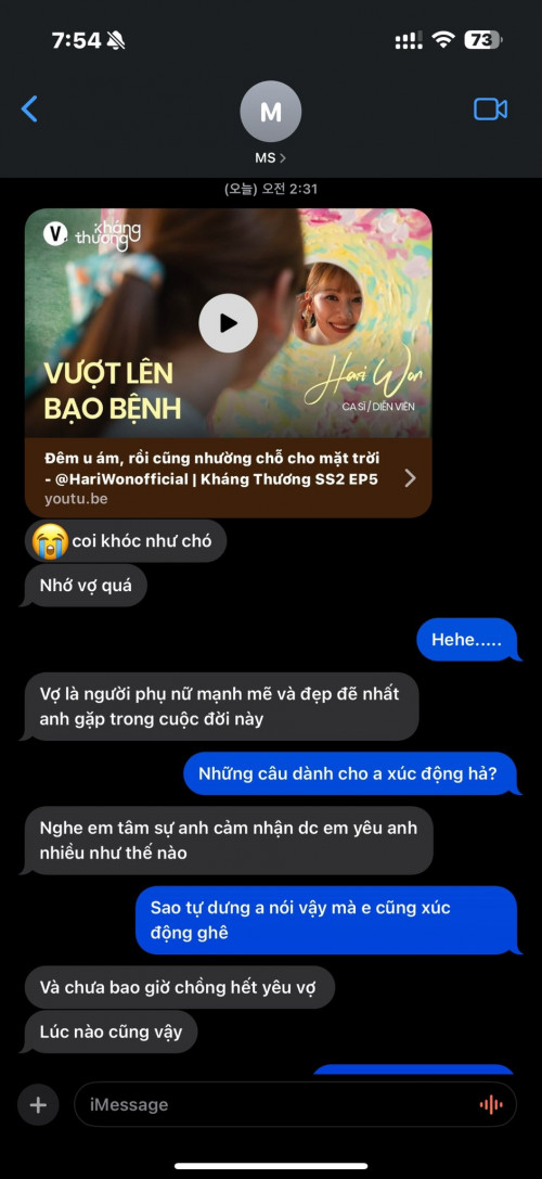 Trấn Thành và Hari Won.