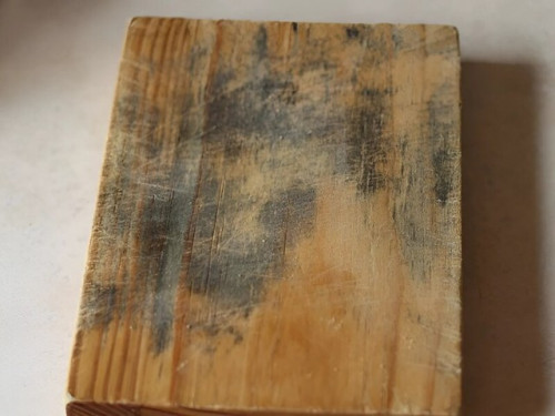 Thớt bị nứt