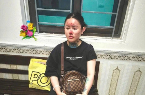 Ngân Baby tại cơ quan công an.