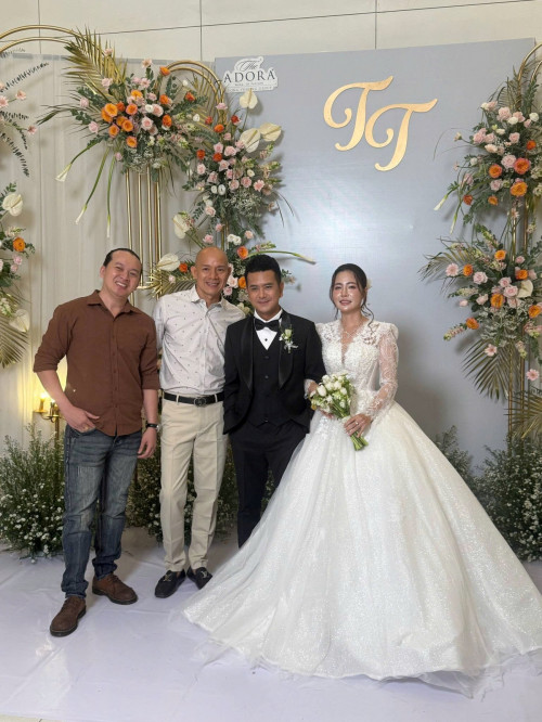 Hưng Thuận hứa yêu vị trí trong đời
