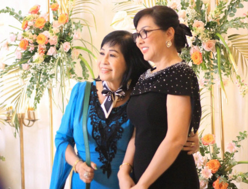 Hưng Thuận hứa yêu vị trí trong đời