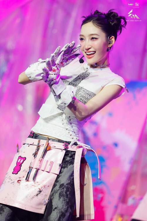 Juky San tham gia show về âm nhạc