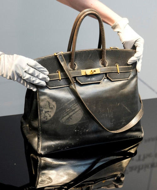 Chiếc túi Birkin nổi tiếng.