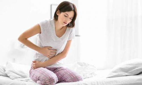 Cơn đau bụng kéo dài