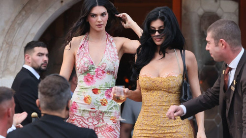 Chị em Kendall - Kylie Jenner