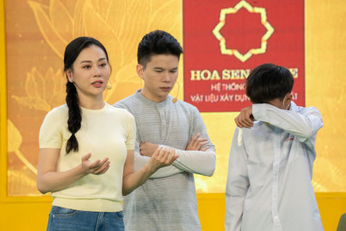 Diễn viên Phương Oanh chia sẻ kỷ niệm khó khăn.