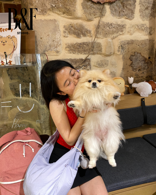 Catie - Makeup Artist tại Paris Fashion Week